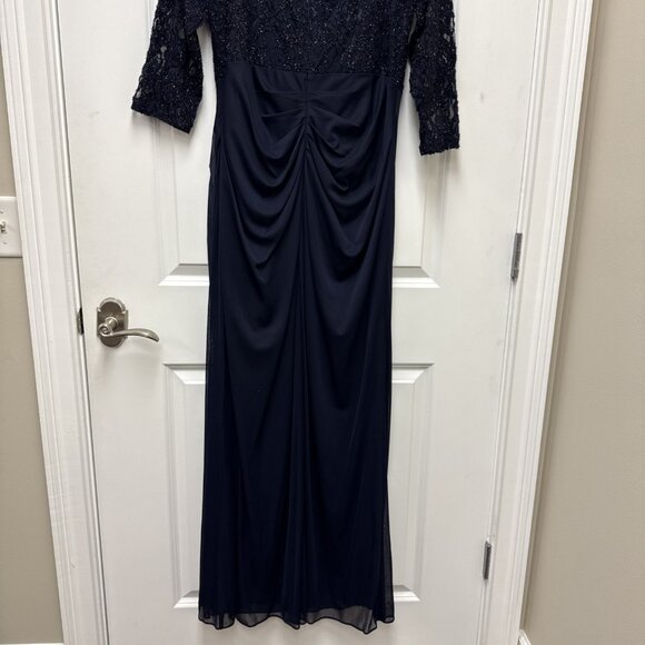 Betsy & Adam Plus Size 16W Navy Blue Lace Scoop-Neck Cocktail Maxi Gown Dress - Picture 8 of 11